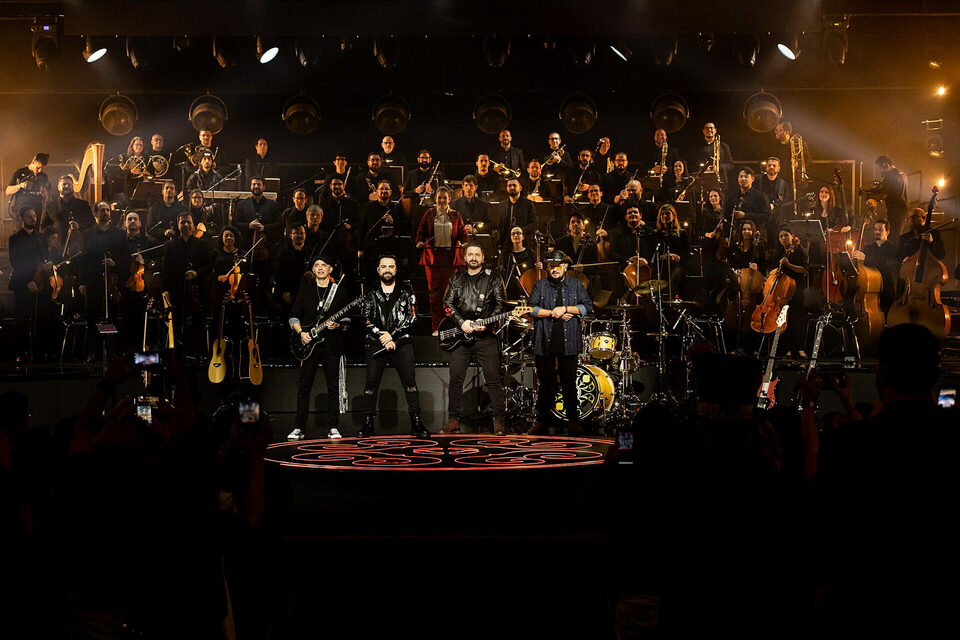 ROSA DE SARON - IN CONCERT